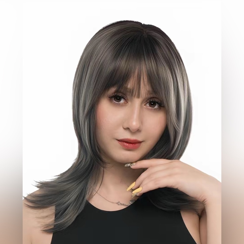 Stylish Black and Gray Women's Wig